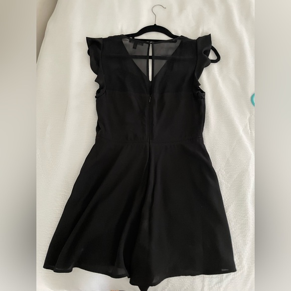 Black Ruffle Sleeve Romper - Picture 3 of 5